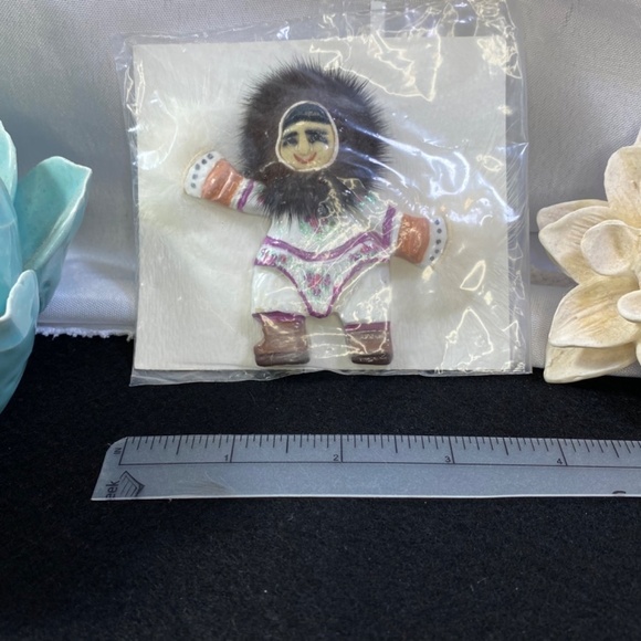 6 for $20♥️Ice age arts whalebone shavings & real mink by Vuckson childr… - Picture 6 of 7